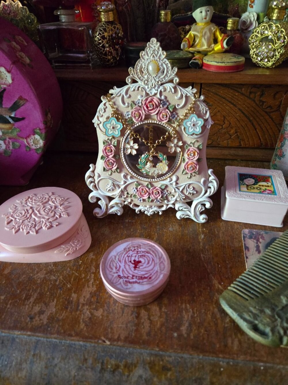 Vintage Pink Rose Stand & Kitty Flower Charm Bracelet Romantic Cottage Fairycore